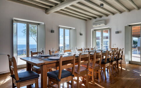 Villa Virgil: Meubilair, Interieur Ontwerp, Hout, Tafel, Flooring, Stoel, Keuken En Eettafel, Eetkamer, Verdieping, Plafond