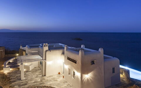 Efkalia: Blauw, Architectuur, Zee, Oceaan, Kust, Villa, Herenhuis, Balkon, Trap