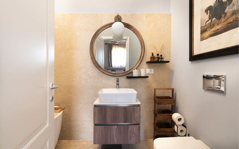 Sibilla: Interieur Ontwerp, Spiegel, Loodgieterswerkinrichting, Wastafel In De Badkamer, Badkamerkast, Badkamer, Flooring, Wastafel, Verdieping, Huis