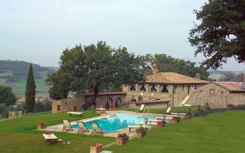 Villa Montichiello: Landgoed, Zwembad, Hacienda, Villa, Herenhuis, Backyard, Boerderij, Binnenplaats, Hotel