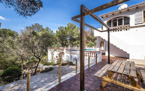 Villa Alejandra: Woongebied, Huis, Landgoed, Balkon, Veranda, Schaduw, Villa, Leuning, Hacienda, Herenhuis