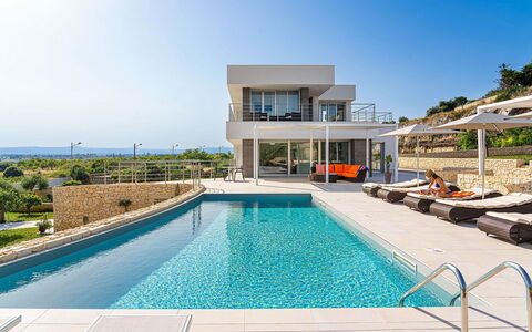 Villa Silvia: Zwembad, Toevlucht, Villa, Hotel, Badplaats, Eco Hotel, Penthouse