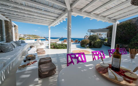Seaside Villa: Toevlucht, Huis, Buitenmeubels, Landgoed, Eco Hotel, Zwembad, Villa, Stoel, Patio, Hotel