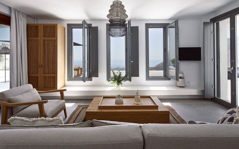 Haleine Suite: Meubilair, Interieur Ontwerp, Hout, Flooring, Woonkamer, Verdieping, Plafond, Kamer, Bankstel, Tafel