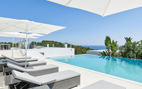 Villa Splendente: Zwembad, Toevlucht, Buitenmeubels, Stoel, Eco Hotel, Ligstoel, Ontwerp, Hotel, Villa, Badplaats