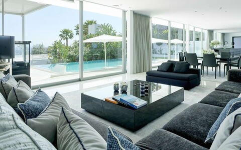Villa Splendente: Meubilair, Interieur Ontwerp, Bankstel, Flooring, Plafond, Verdieping, Woonkamer, Tafel, Stoel
