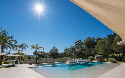 Villa Fabula: Blauw, Zwembad, Toevlucht, Schaduw, Landscaping, Tropen, Eco Hotel, Badplaats, Waterpartij