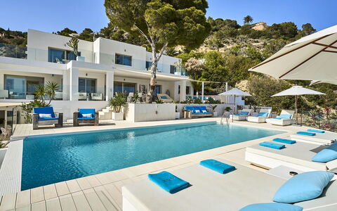 Villa Turchese: Toevlucht, Zwembad, Zee, Kust, Appartement, Badplaats, Ligstoel, Badplaats, Hotel, Buitenmeubels