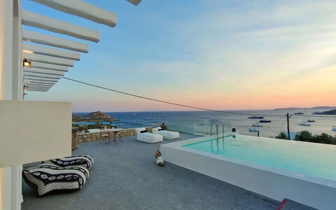 Villa Waves: Blauw, Water, Zee, Kust En Oceanic Landvormen, Kust, Oceaan, Strand, Kust, Tropen