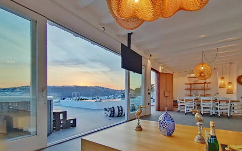 Villa Waves: Toevlucht, Schaduw, Stoel, Villa, Hotel, Eco Hotel, Penthouse, Balkon