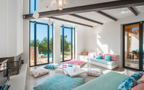 Villa Bouquet: Meubilair, Interieur Ontwerp, Verdieping, Huis, Flooring, Verlichting, Kamer, Tafel, Woonkamer, Appartement