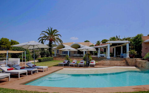 West Coast: Zwembad, Toevlucht, Buitenmeubels, Landgoed, Paraplu, Eco Hotel, Schaduw, Ligstoel, Thermae, Hacienda