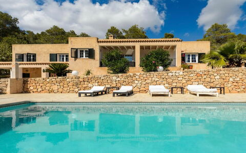 Villa Curiosity: Zwembad, Buitenmeubels, Toevlucht, Ligstoel, Schaduw, Villa, Eco Hotel, Hotel, Chaise Longue, Badplaats