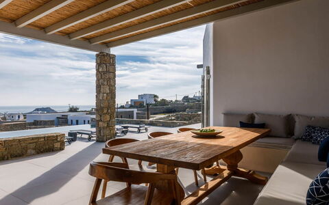 Villa Cupido: Meubilair, Samengesteld Materiaal, Buitenmeubels, Appartement, Stoel, Natuurlijk Materiaal, Schaduw, Keuken En Eettafel, Ontwerp, Balkon