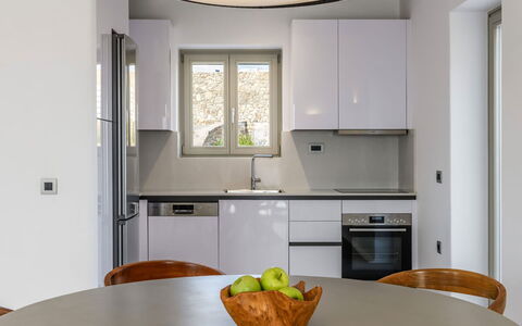 Villa Cupido: Meubilair, Interieur Ontwerp, Keuken, Toestel Van De Keuken, Countertop, Flooring, Hout, Plafond, Major Appliance, Lichte Inrichting