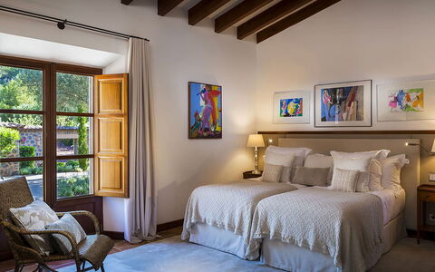 Villa Welcome: Meubilair, Interieur Ontwerp, Flooring, Hout, Huis, Verdieping, Plafond, Slaapkamer, Bed, Verlichting