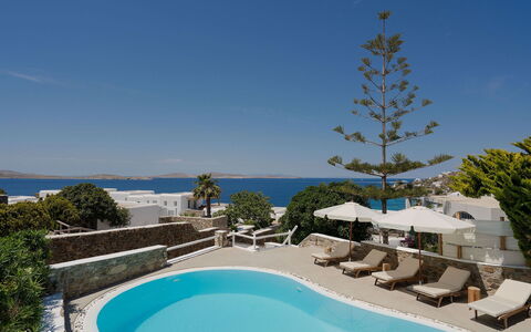 Villa Athella: Toevlucht, Kust En Oceanic Landvormen, Zee, Zwembad, Kust, Oceaan, Buitenmeubels, Kust, Hotel