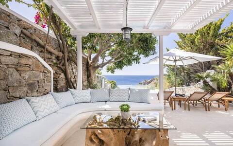 Villa Tiche: Meubilair, Buitenmeubels, Toevlucht, Stoel, Zwembad, Schaduw, Eco Hotel, Kust, Zee, Ligstoel