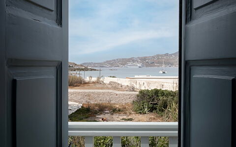 Mykonos Pool House 3: Zee, Kust En Oceanic Landvormen, Kust, Oceaan, Zonlicht, Baai, Geluid, Strand