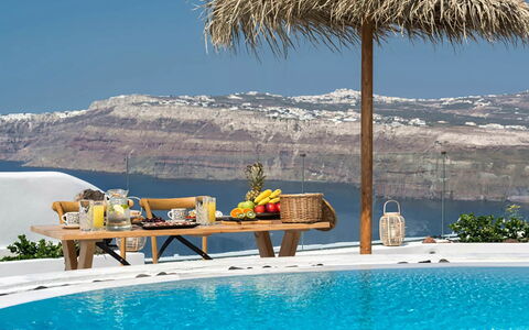 Villa Sean: Meubilair, Buitenmeubels, Paraplu, Toevlucht, Stoel, Schaduw, Eco Hotel, Vrije Tijd, Zwembad, Thatching