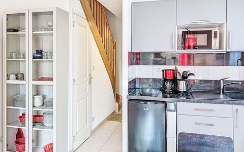 Maison Kerlosquet: Meubilair, Interieur Ontwerp, Toestel Van De Keuken, Major Appliance, Flooring, Keuken, Hout, Verdieping, Cabinetry, Kamer