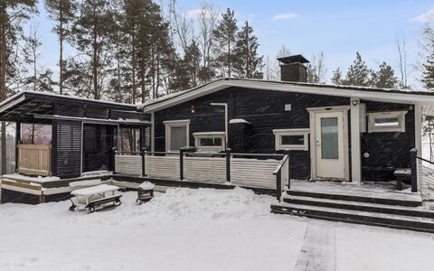 Villa Kökköharju: Winter, Sneeuw, Huis, Freezing, Verblijf, Siding, Blokhut, Ijs, Daylighting