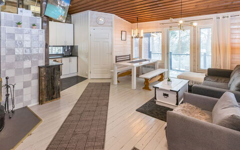 Villa Kökköharju: Hout, Interieur Ontwerp, Flooring, Plafond, Meubilair, Verdieping, Huis, Houten Vloer, Verlichting, Lichte Inrichting