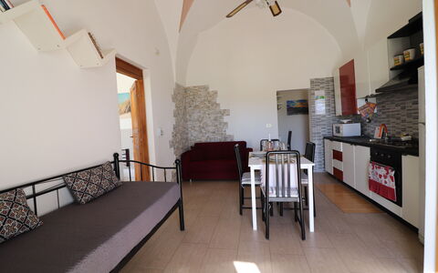 Galene'S Home: Meubilair, Flooring, Verdieping, Stoel, Keuken En Eettafel, Koffietafel, Beits, Buitenmeubels, Woonkamer