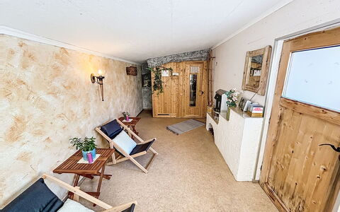 Landhaus Bergkristall: Hout, Meubilair, Interieur Ontwerp, Plafond, Kamer, Verlichting, Flooring, Verdieping, Woonkamer, Stoel