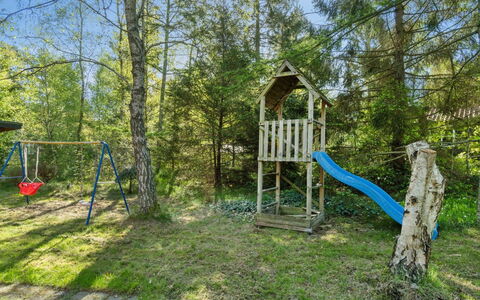 Sigge - 5Km from the Sea: Hout, Huis, Veranda, Dek, Hardwood, Dak, Beits, Houten Vloer, Eco Hotel