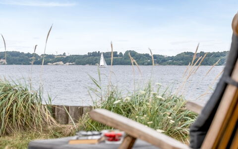 Signhild - 5M to the Fjord: Hout, Huis, Verblijf, Huis, Dak, Landelijk Gebied, Siding, Blokhut, Garden Gebouwen, Hardwood