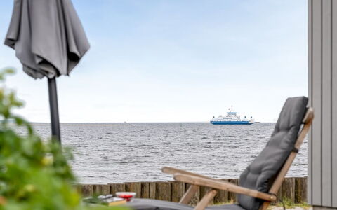 Signhild - 5M to the Fjord: Hout, Huis, Verblijf, Huis, Dak, Landelijk Gebied, Siding, Blokhut, Garden Gebouwen, Hardwood