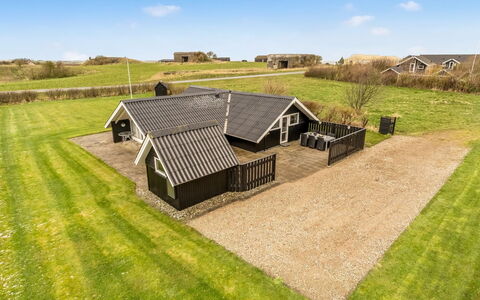 Arold - 600M to the Fjord: Blauw, Verblijf, Huis, Huis, Boerderij, Landgoed, Siding