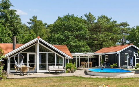 Saija - 2.1Km from the Sea: Huis, Huis, Verblijf, Landgoed, Schaduw, Boerderij, Veranda, Garden Gebouwen, Gazon, Werf