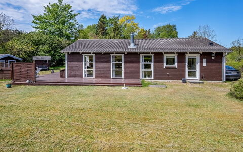 Vilhelm - 7.5Km from the Sea