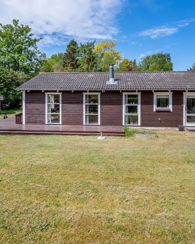 Vilhelm - 7.5Km from the Sea