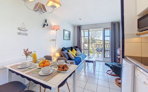Le Saint Hilaire: Appartement, Condominium, Balkon, Stoel, Kamerplant, Hotel, Toevlucht, Binnenplaats