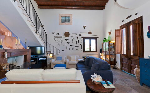 Villa Ophelia: Meubilair, Muur, Interieur Ontwerp, Flooring, Bankstel, Stoel, Woonkamer, Tafel, Verdieping, Huis