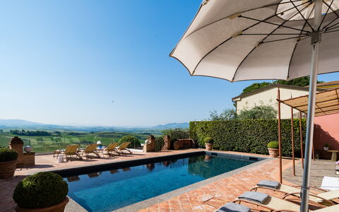 Villa Camelia: Zwembad, Buitenmeubels, Toevlucht, Bloempot, Villa, Ligstoel, Landgoed, Eco Hotel, Paraplu, Hacienda