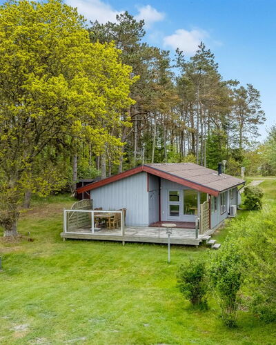 Eveline - 800M from the Sea