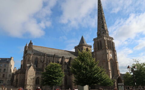 La Chapelle: Lucht, Toren, Spire, Kerk, Gebedsruimte, Landmark, Toren, Middeleeuwse Architectuur
