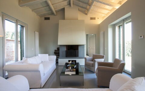 Loft Borgo Syrah: Meubilair, Interieur Ontwerp, Flooring, Verdieping, Plafond, Huis, Bankstel, Woonkamer, Kamer, Verlichting