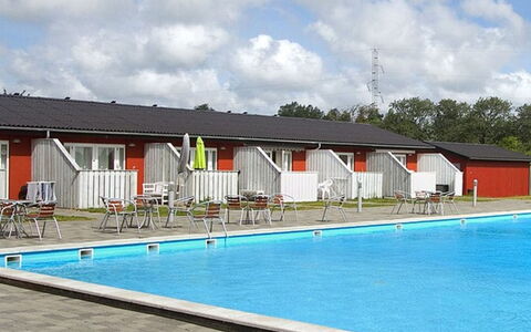 Hinrich - 4.5Km from the Sea: Architectuur, Dak, Huis, Samengesteld Materiaal, Daylighting, Siding, Oprit