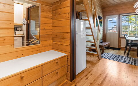 Hirvasaho a 3: Flooring, Hout, Verdieping, Interieur Ontwerp, Plafond, Houten Vloer, Hardwood, Beits, Kamer, Plank