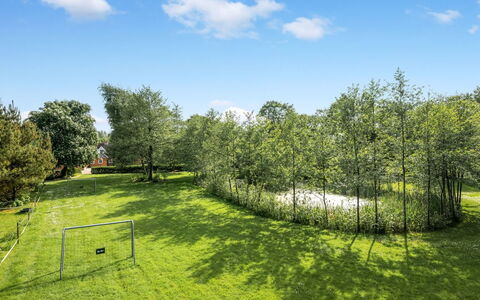 Blaguna - 9Km to the Fjord: Gras, Groen, Boom, Natuurlijke Omgeving, Blad, Vegetation, Grasland, Struik, Land Lot, Plain