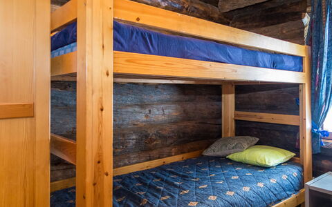 Kelosyväri 13: Hout, Verblijf, Huis, Huis, Deur, Hardwood, Garden Gebouwen, Beits, Blokhut, Plank