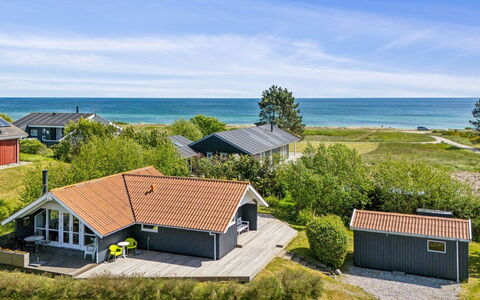 Caranus - 120M from the Sea: Zwembad, Boerderij, Landgoed, Villa, Toevlucht, Hacienda, Eco Hotel, Backyard
