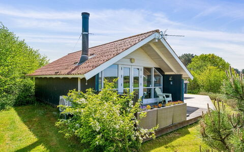 Caranus - 120M from the Sea: Zwembad, Boerderij, Landgoed, Villa, Toevlucht, Hacienda, Eco Hotel, Backyard