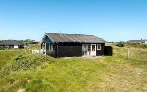 Gunborg - 800M from the Sea: Plafond, Flooring, Interieur Ontwerp, Verdieping, Samengesteld Materiaal, Meubilair, Toevlucht, Hotel, Ontwerp, Daylighting