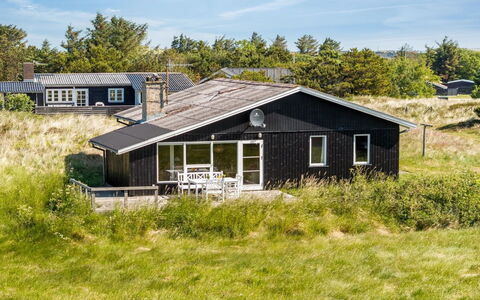 Gunborg - 800M from the Sea: Plafond, Flooring, Interieur Ontwerp, Verdieping, Samengesteld Materiaal, Meubilair, Toevlucht, Hotel, Ontwerp, Daylighting